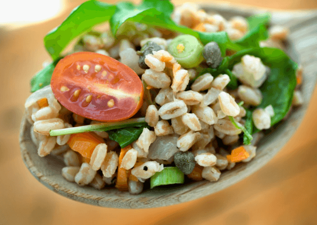 Hearty Winter Farro with spinach, tomatoes.