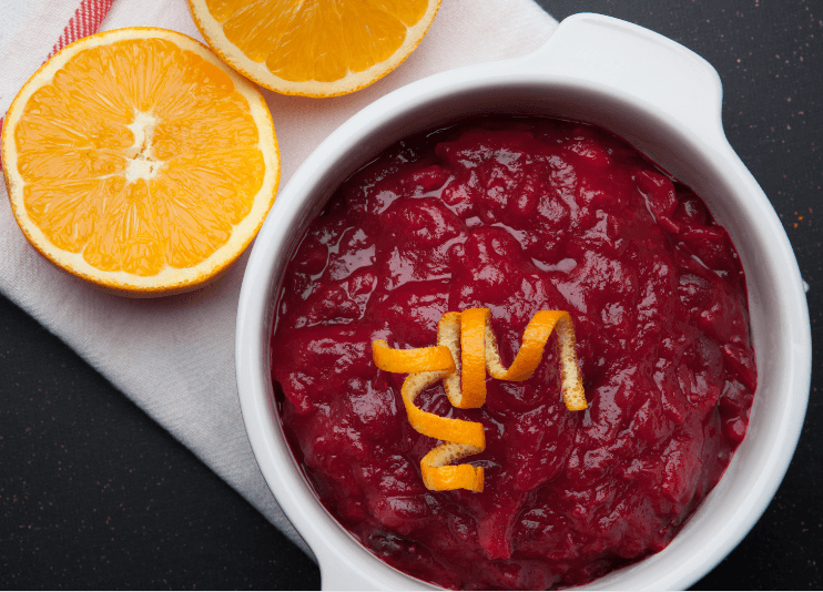 cranberry sauce with orange slices