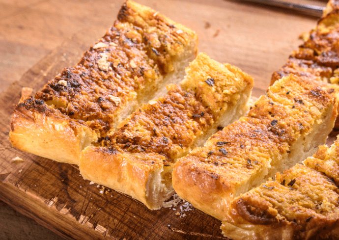 Garlic bread cut into slices