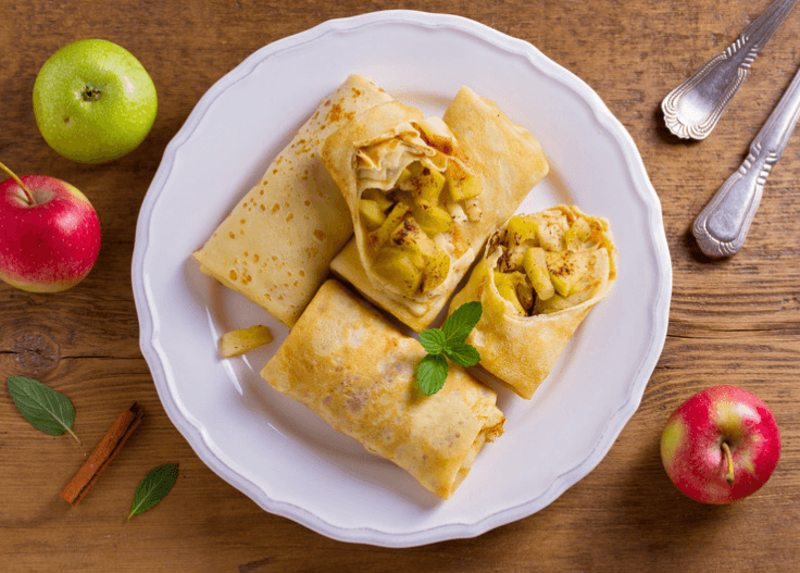 Tortillas with diced apples and cinnamon